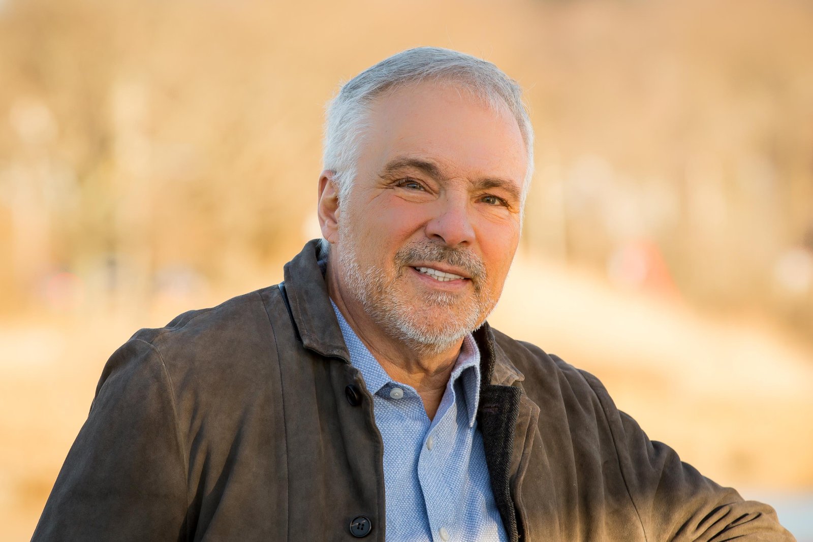 Dr. Peter J. Favaro Headshot